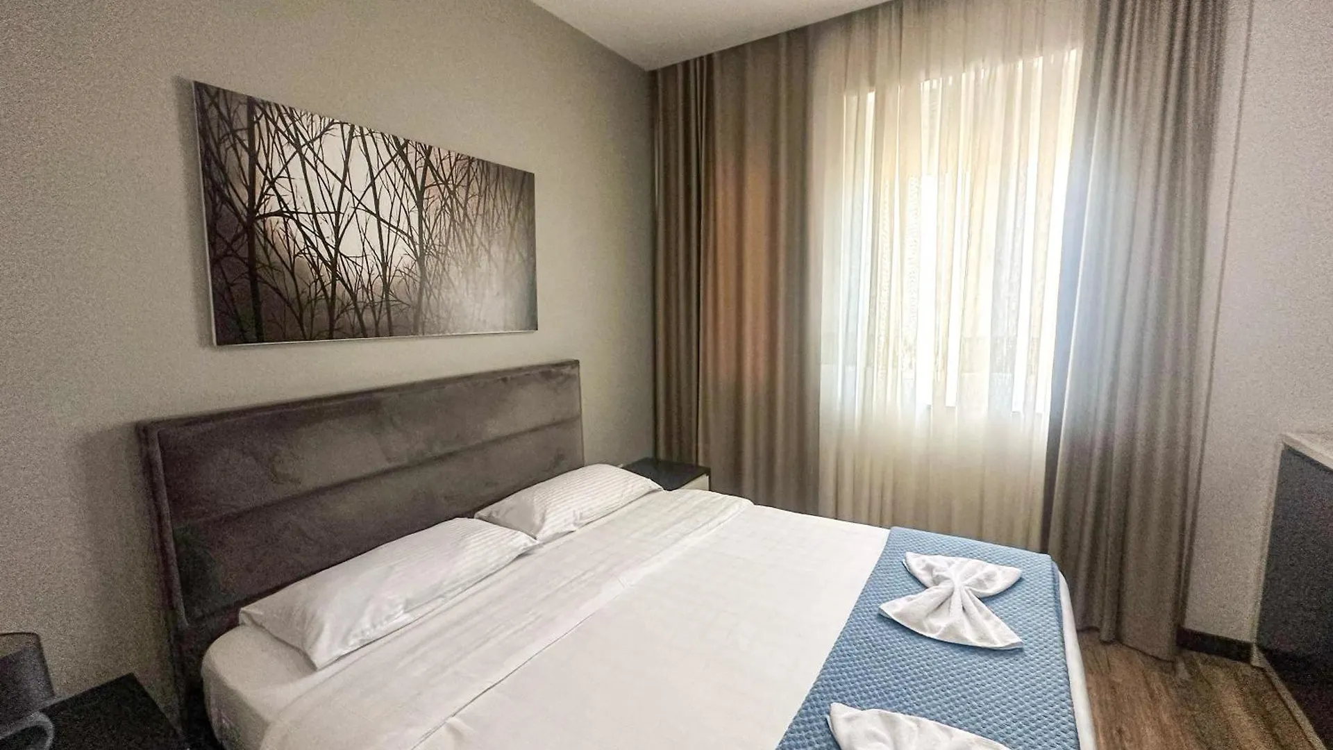 Inn Old Bazaar Central Rooms Tirana